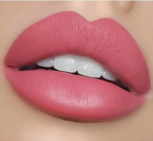 رژ لب برای پوست تیره رژ لب برای پوست تیره