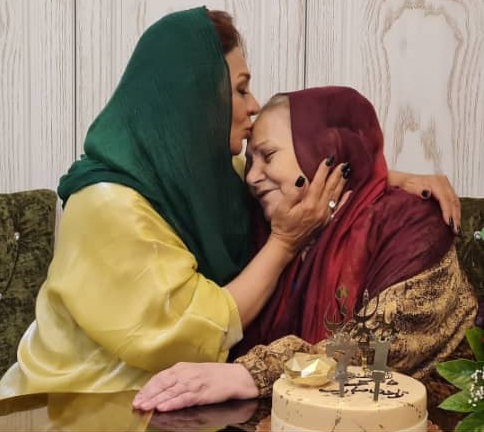 تولد مادر نسرین مقانلو