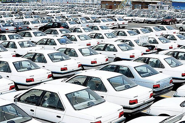 قیمت روز خودروهای داخلی ۱۴۰۰/۰۶/۲۲ قیمت روز خودروهای داخلی ۱۴۰۰/۰۶/۲۲