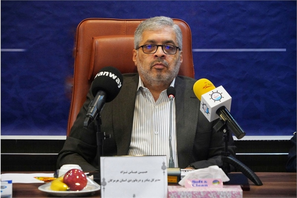 نشست خبری مدیر کل و مدیران بنادر و دریانوردی استان هرمزگان با اصحاب رسانه