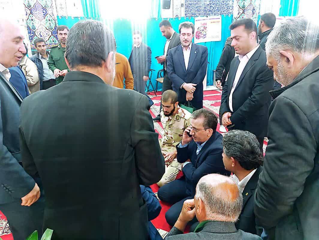 میز خدمت اداره بندر و دریانوردی دیلم با حضور معاون حمل و نقل وزارت راه و شهرسازی و سرپرست سازمان بنادر و دریانوردی کشور