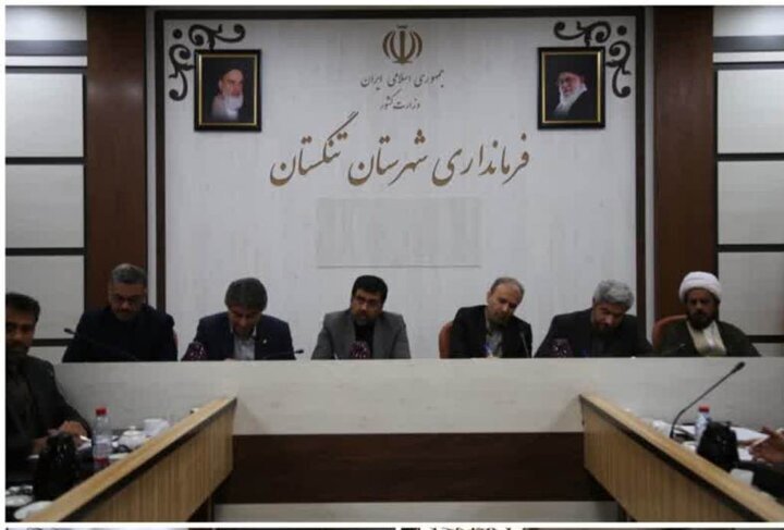 بنادر و اسکله‌های تنگستان تجهیز می‌شوند