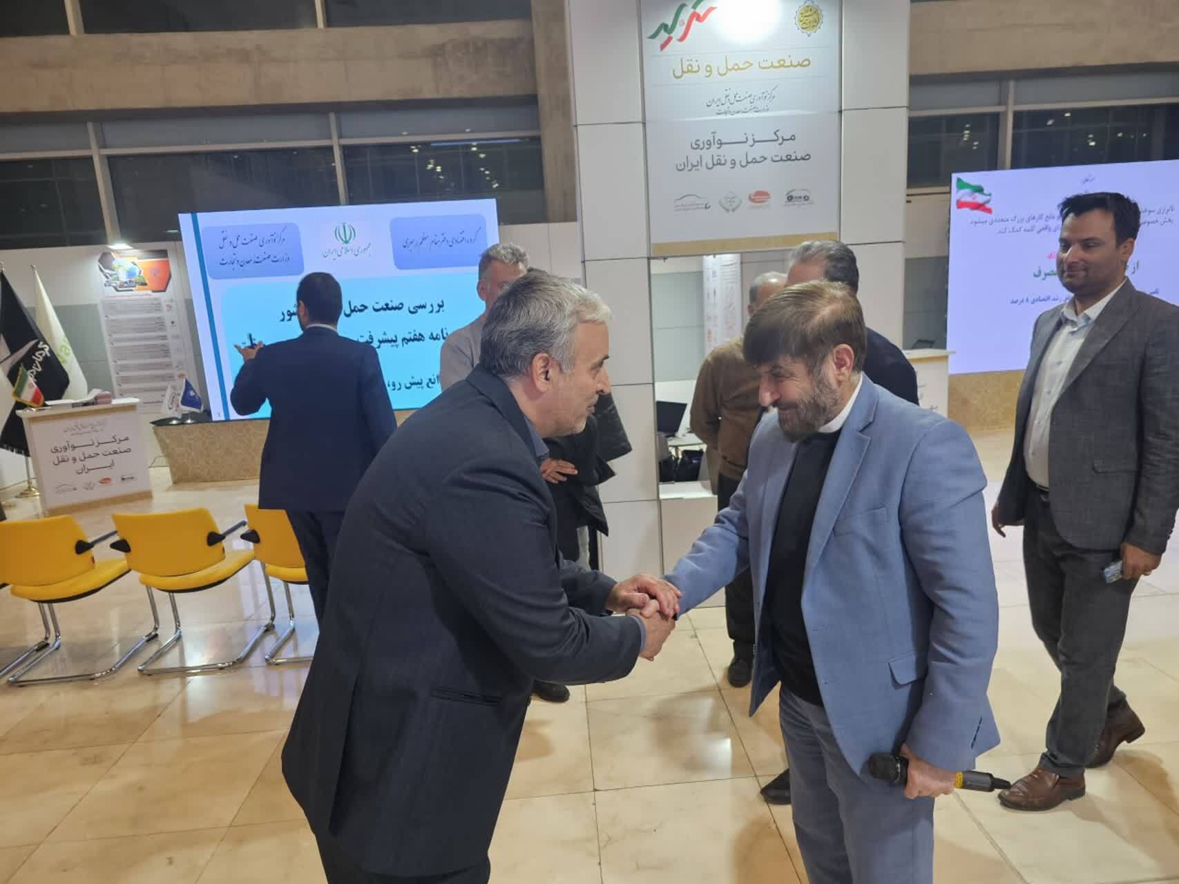 ⭕️دیدار سرپرست شرکت پالایش نفت تهران با رئیس گروه اقتصادی دفتر مقام معظم رهبری